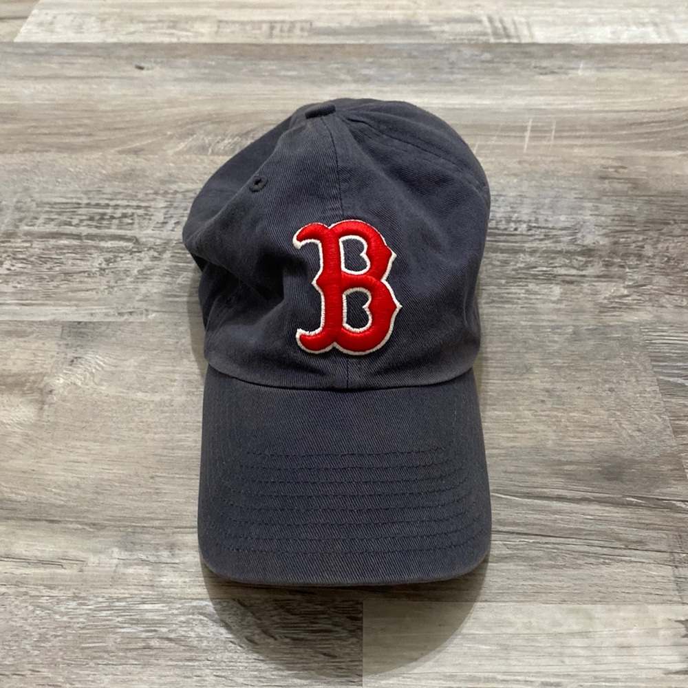 Boston Red Socks hat